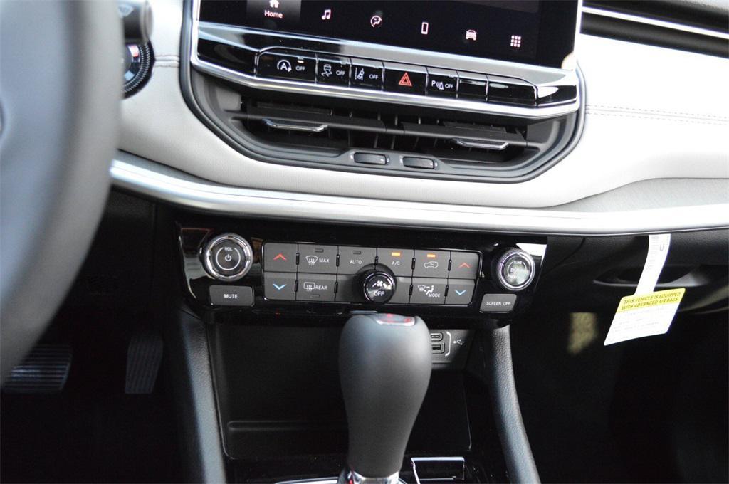 new 2026 Jeep Compass car, priced at $29,499