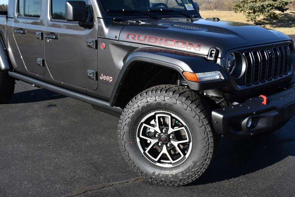 new 2026 Jeep Gladiator car, priced at $60,921