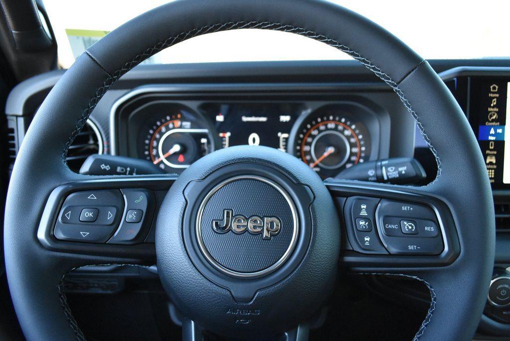 new 2026 Jeep Gladiator car, priced at $60,921