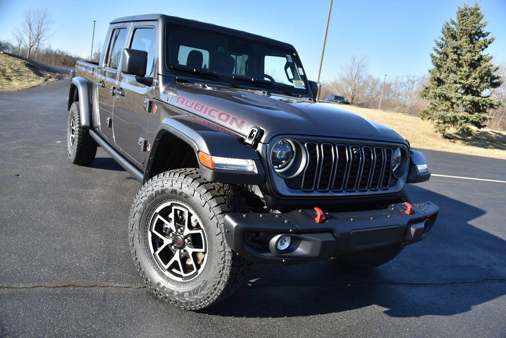 new 2026 Jeep Gladiator car, priced at $60,921