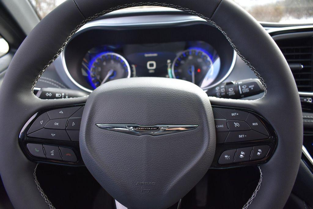 new 2026 Chrysler Pacifica car, priced at $54,530