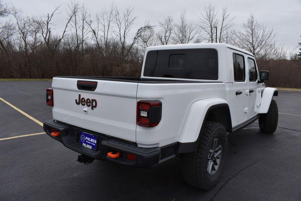 new 2026 Jeep Gladiator car, priced at $60,433
