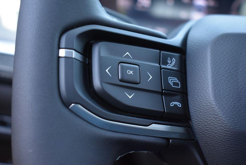 new 2026 Jeep Cherokee car, priced at $36,633