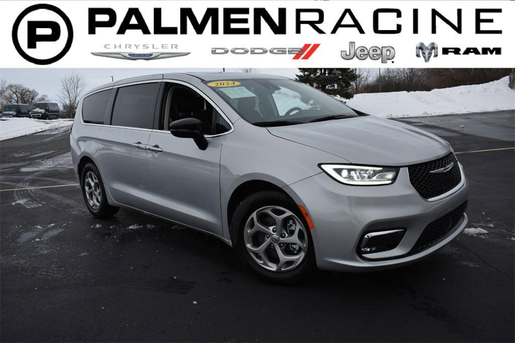 used 2024 Chrysler Pacifica car, priced at $38,991