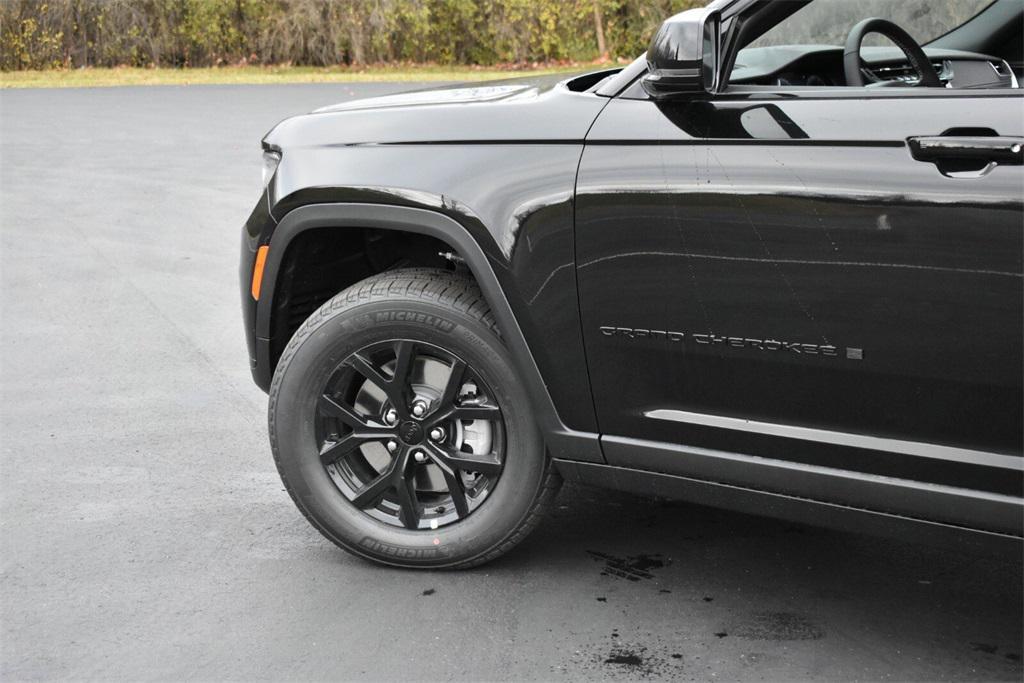 new 2025 Jeep Grand Cherokee L car, priced at $42,999