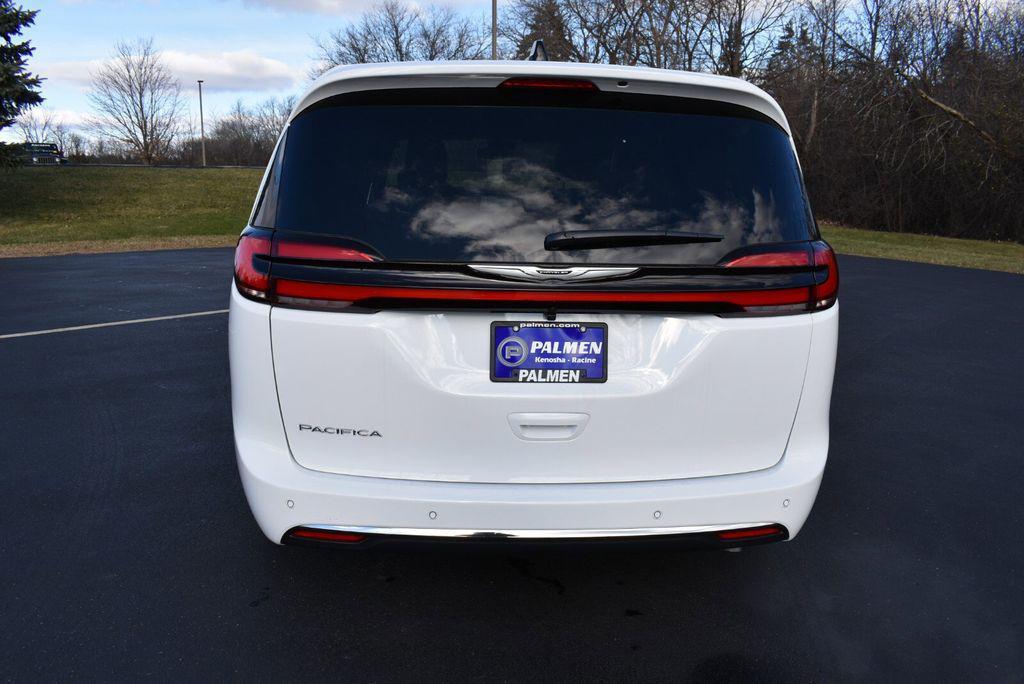 new 2026 Chrysler Pacifica car, priced at $40,992