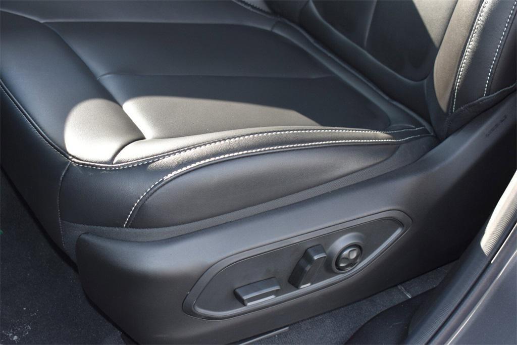 new 2025 Jeep Grand Cherokee car, priced at $42,499