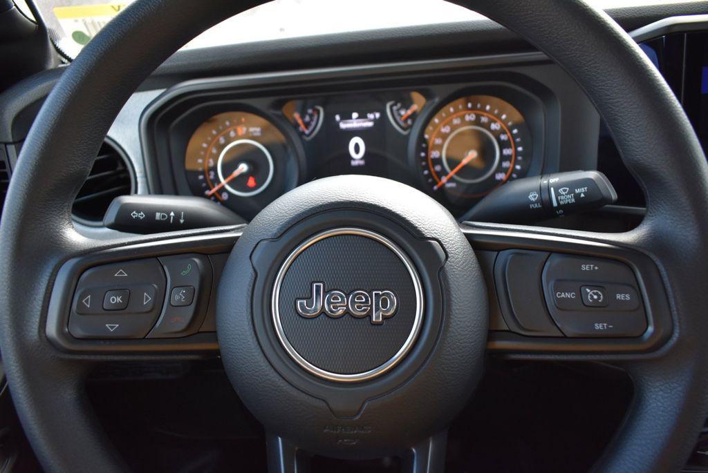 new 2026 Jeep Gladiator car, priced at $43,827
