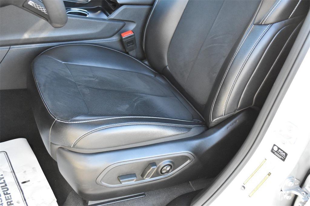 used 2024 Jeep Grand Cherokee car, priced at $30,919