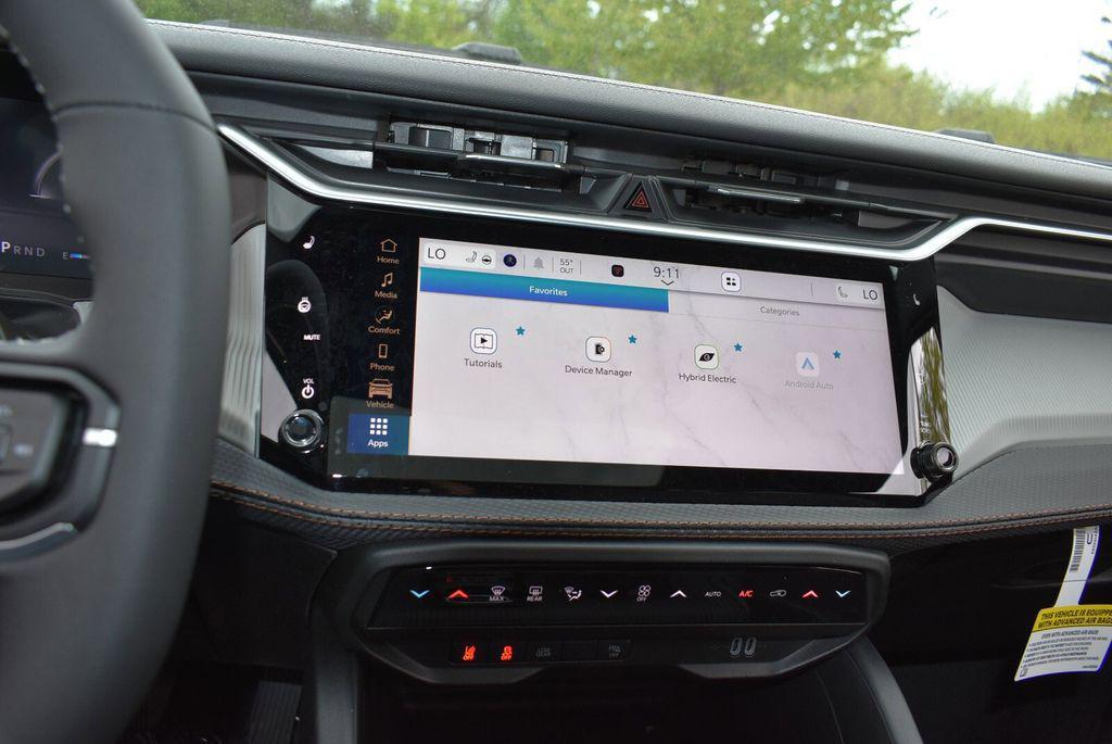 new 2026 Jeep Cherokee car, priced at $39,699