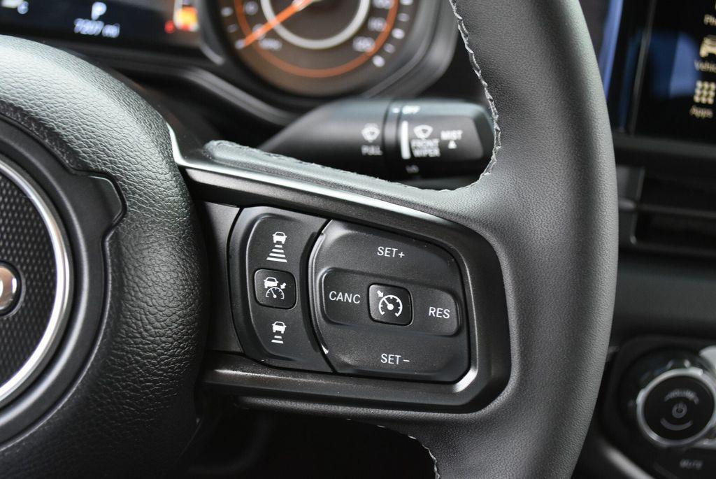 used 2025 Jeep Gladiator car, priced at $44,539