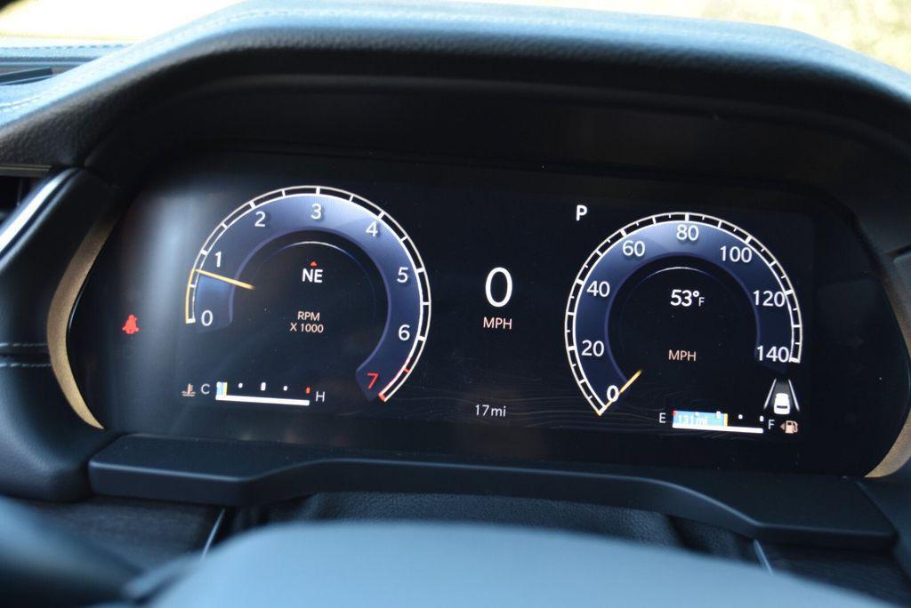 new 2025 Jeep Grand Cherokee car, priced at $43,999