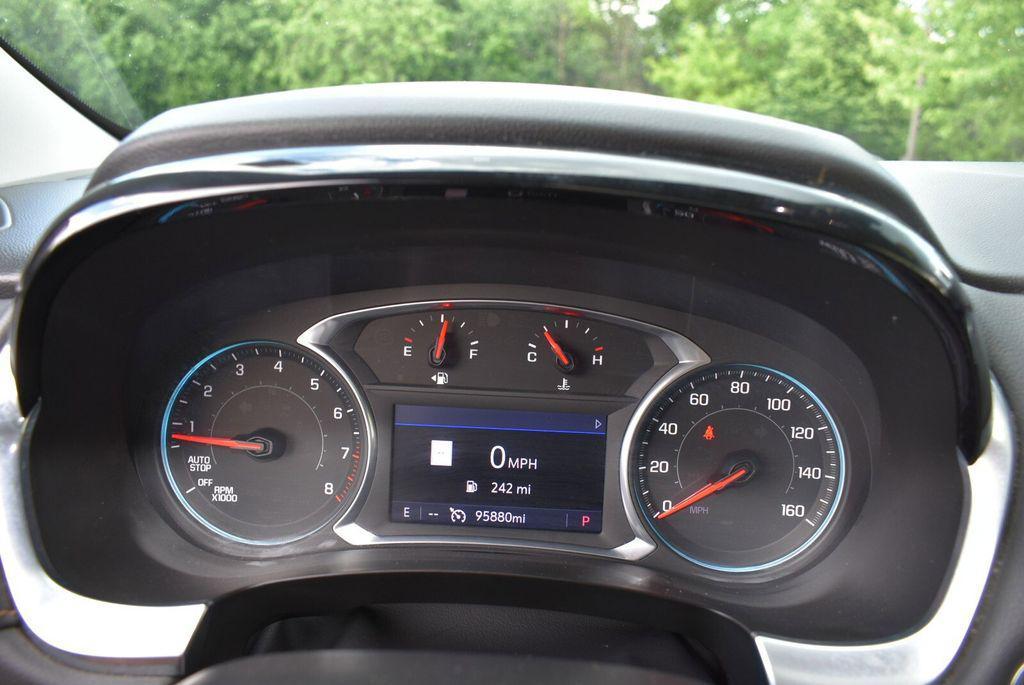 used 2020 Chevrolet Traverse car, priced at $20,323