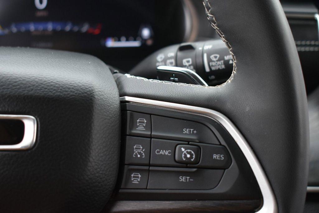 used 2023 Jeep Grand Cherokee car, priced at $25,495