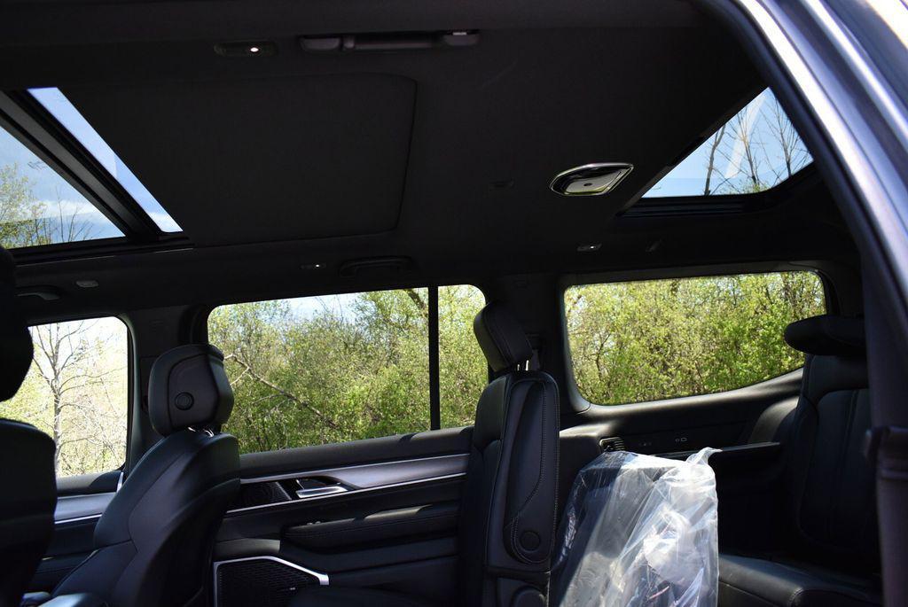 new 2026 Jeep Grand Wagoneer car, priced at $72,179