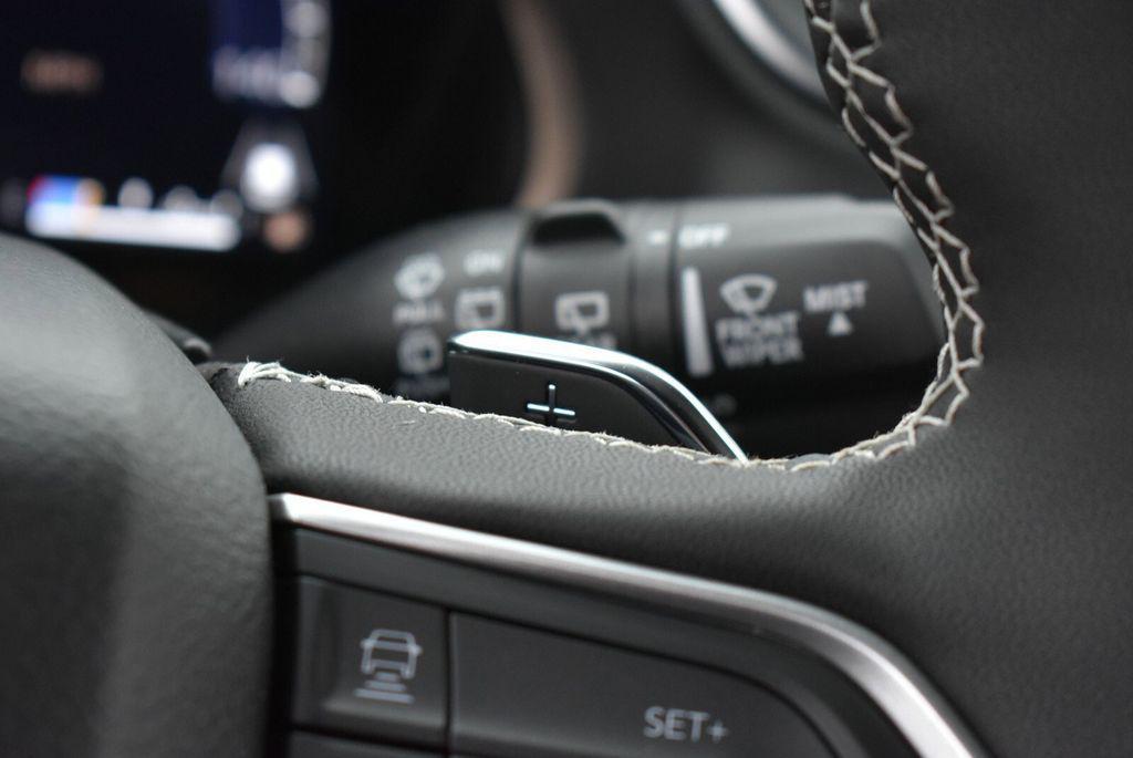 new 2025 Jeep Grand Cherokee car, priced at $43,990