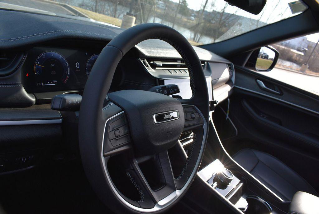 new 2026 Jeep Grand Cherokee L car, priced at $44,456