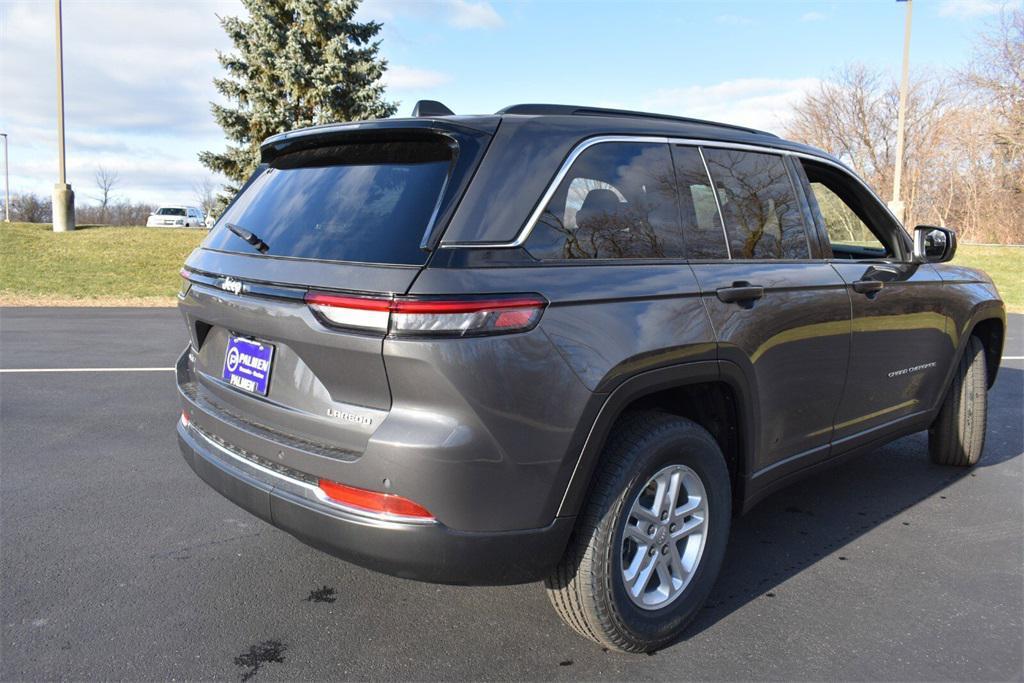 new 2025 Jeep Grand Cherokee car, priced at $37,999