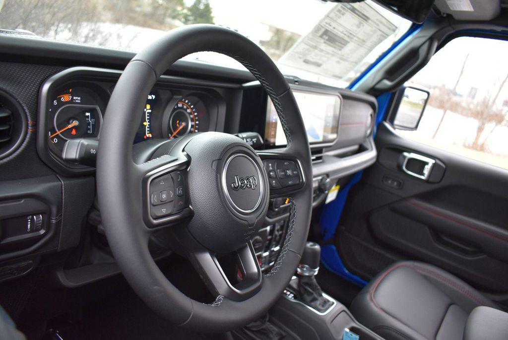 new 2026 Jeep Wrangler car, priced at $61,161