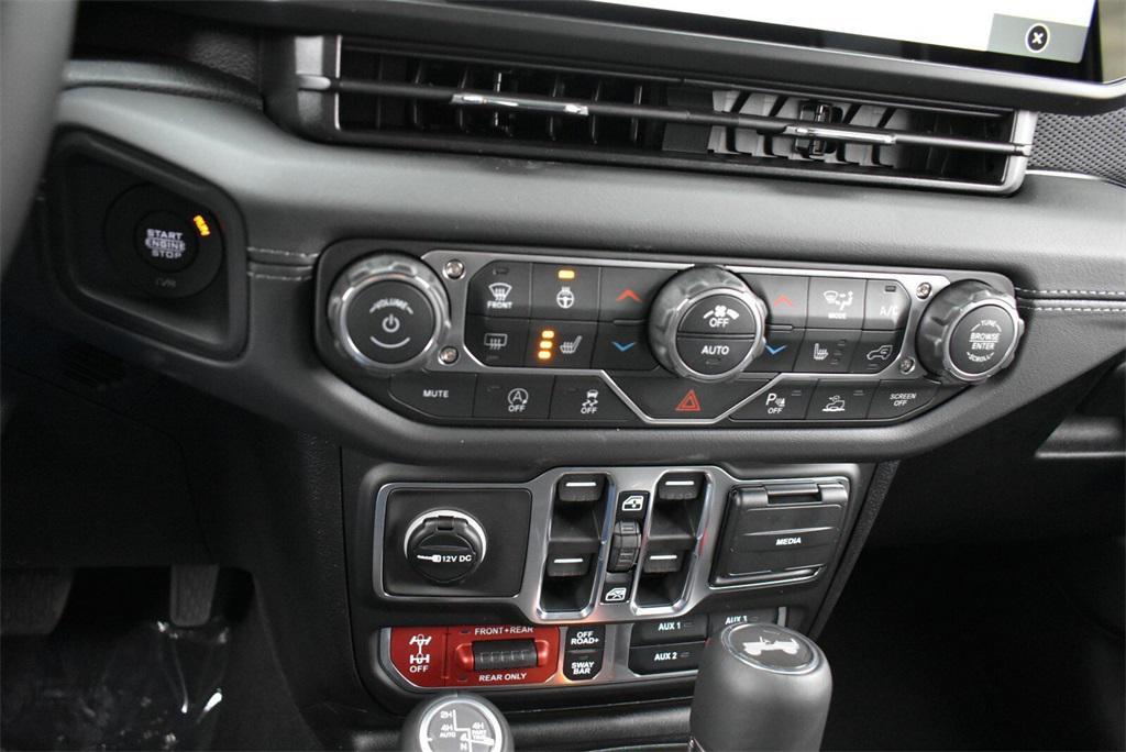 new 2026 Jeep Wrangler car, priced at $62,161