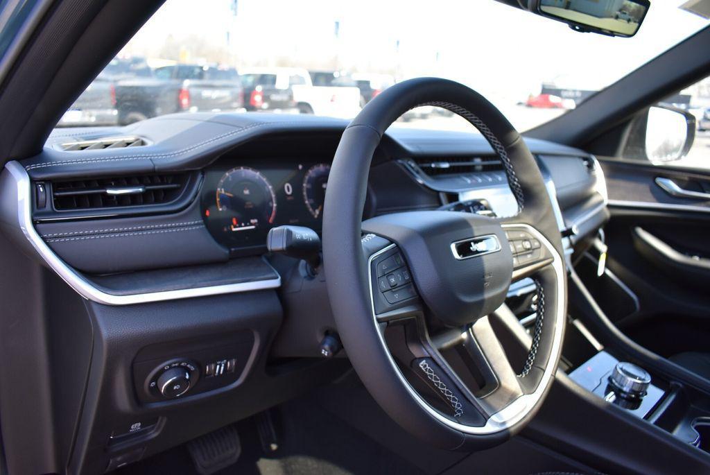 new 2026 Jeep Grand Cherokee L car, priced at $56,397