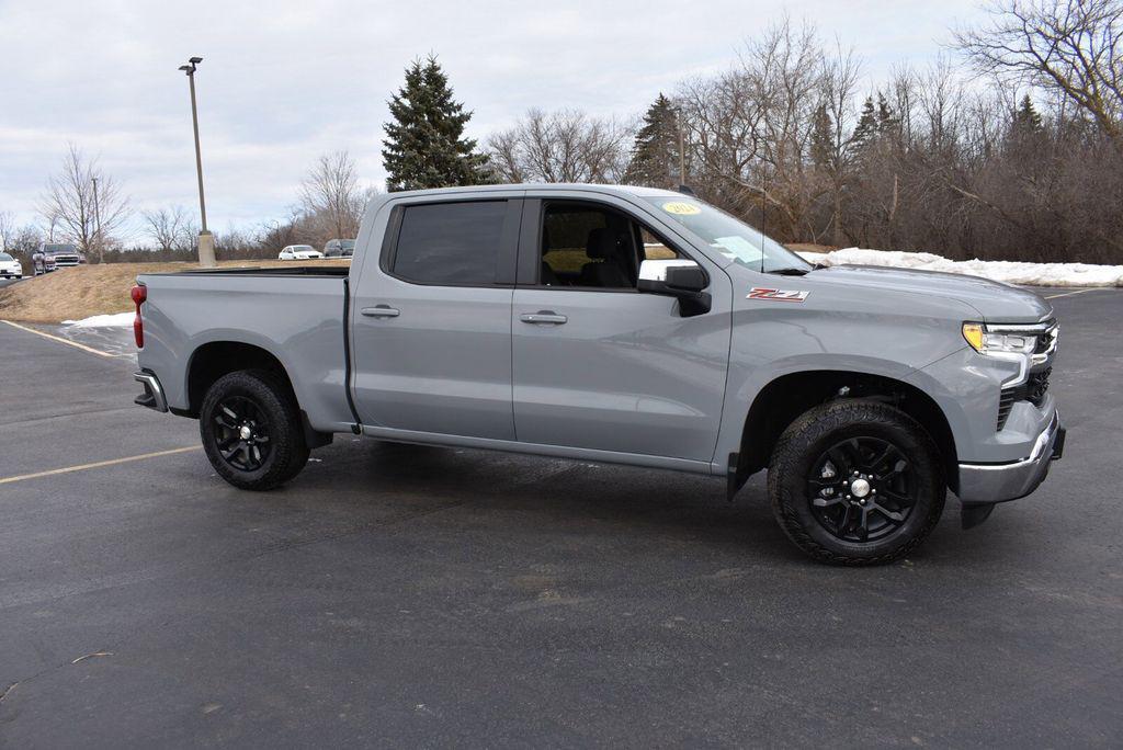 used 2024 Chevrolet Silverado 1500 car, priced at $42,995