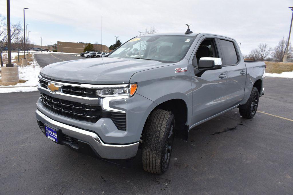 used 2024 Chevrolet Silverado 1500 car, priced at $42,995