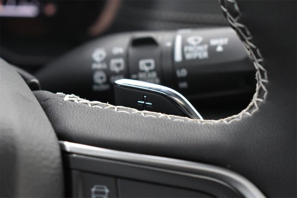 new 2025 Jeep Grand Cherokee car, priced at $42,999