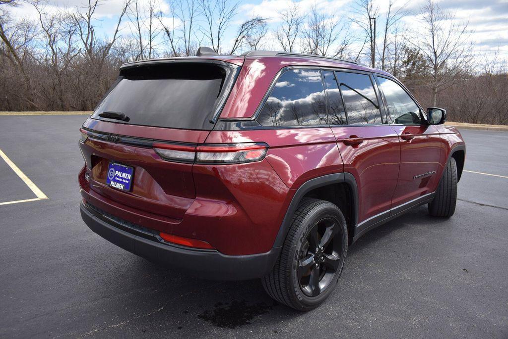 used 2024 Jeep Grand Cherokee car, priced at $36,830