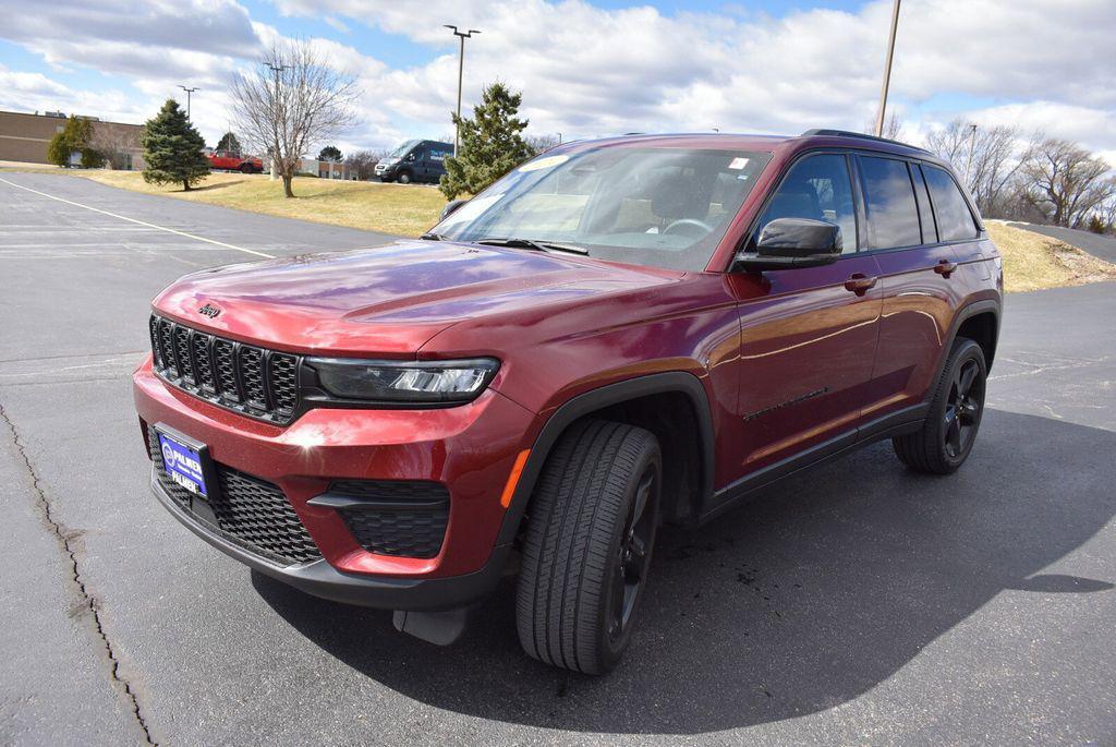 used 2024 Jeep Grand Cherokee car, priced at $36,830