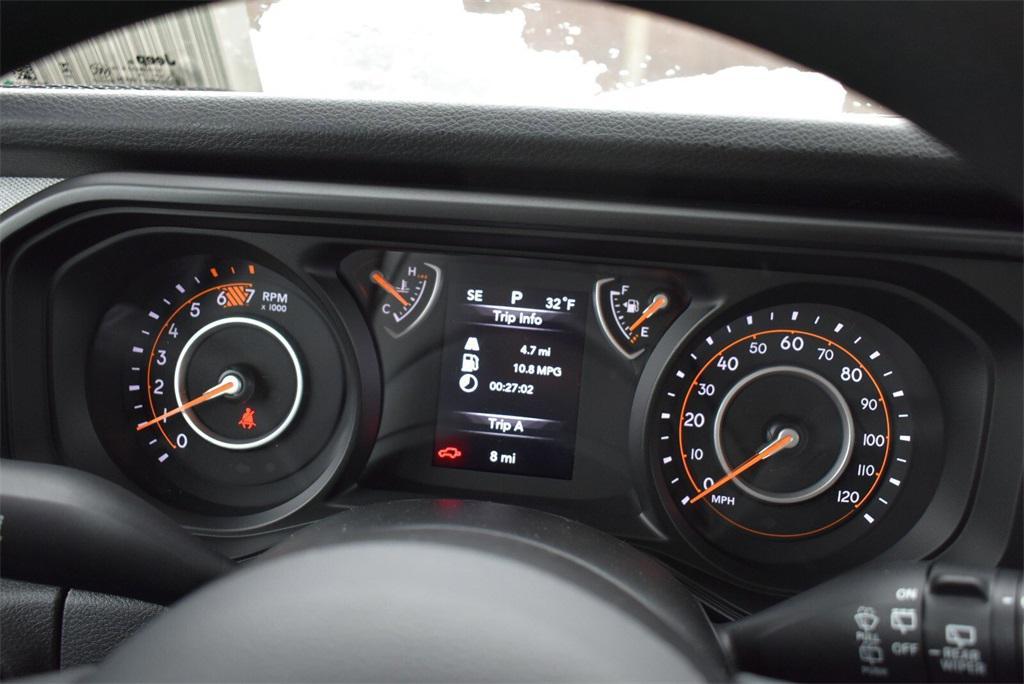 new 2026 Jeep Wrangler car, priced at $41,326