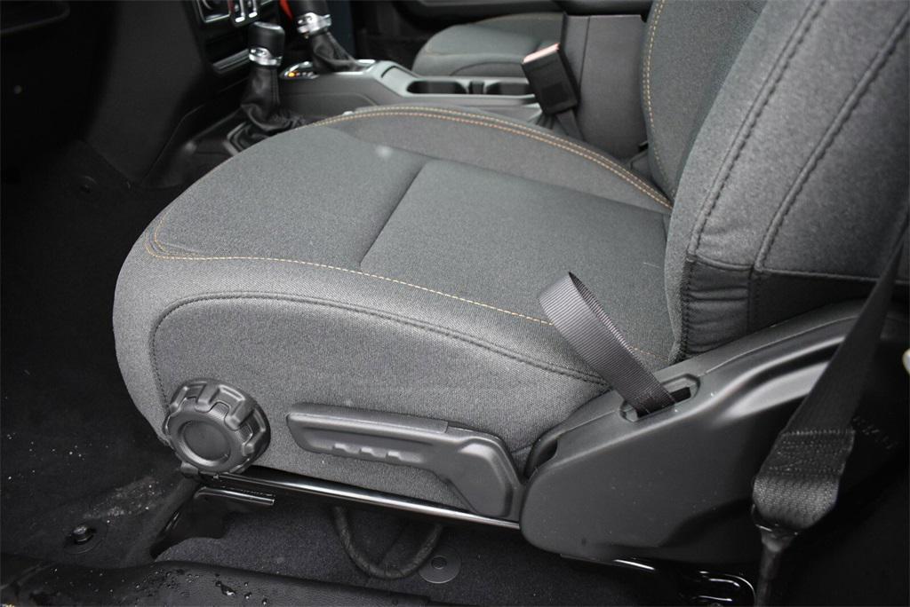 new 2026 Jeep Wrangler car, priced at $41,326