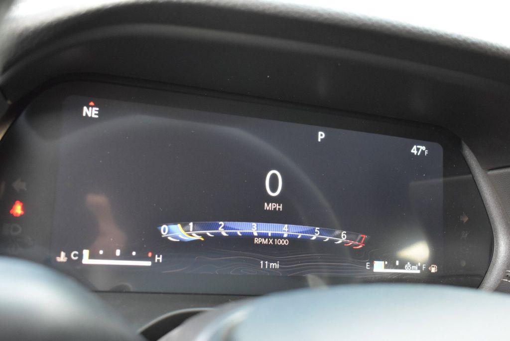 new 2025 Jeep Grand Cherokee car, priced at $41,990