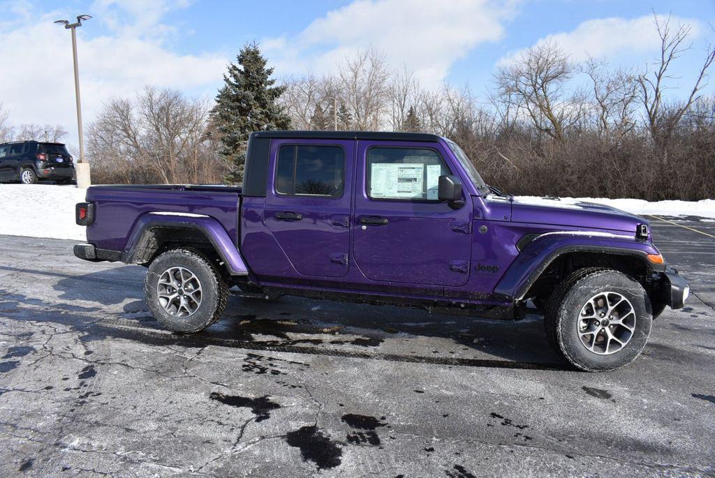 new 2026 Jeep Gladiator car, priced at $49,125
