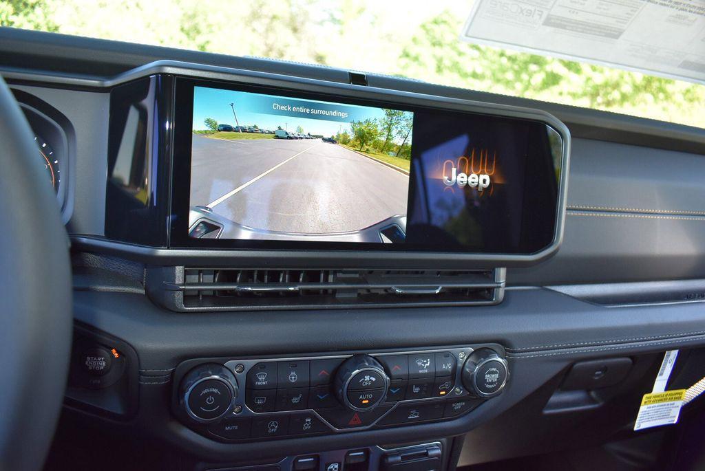 new 2026 Jeep Gladiator car, priced at $48,362