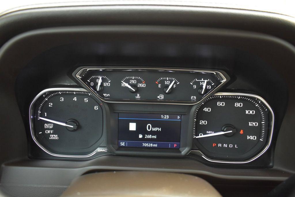 used 2022 GMC Sierra 1500 car, priced at $32,957