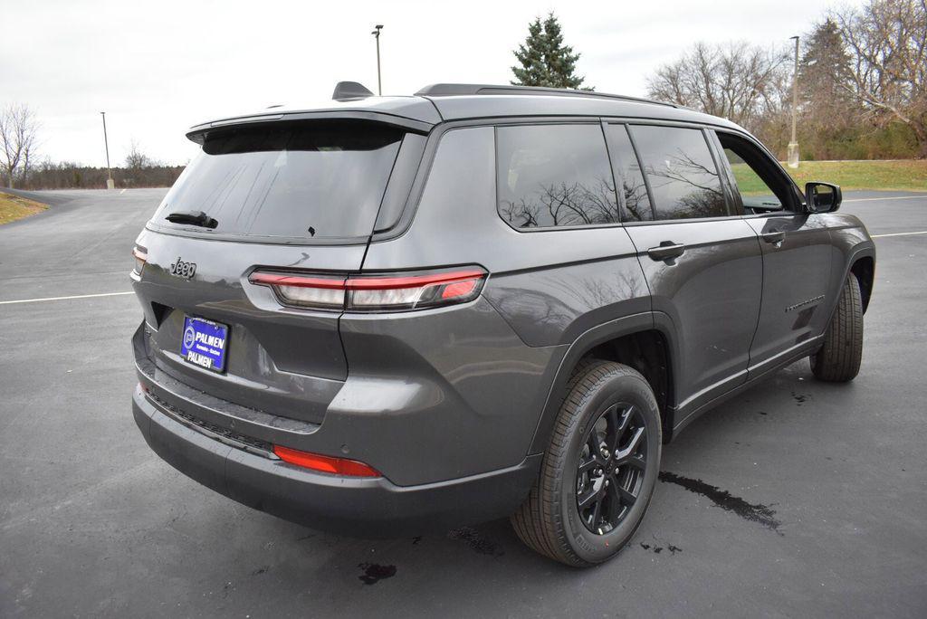 new 2025 Jeep Grand Cherokee L car, priced at $40,999