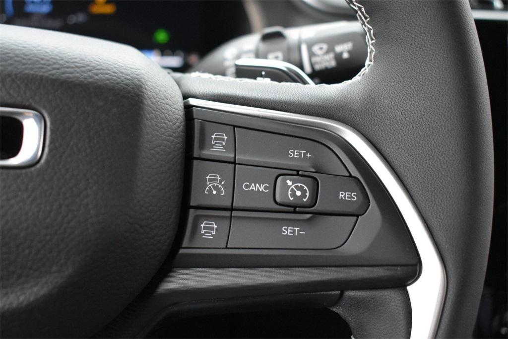 new 2025 Jeep Grand Cherokee L car, priced at $42,999