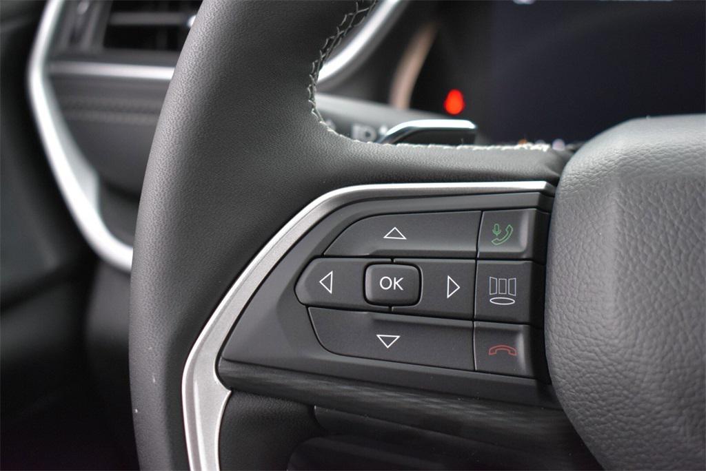 new 2025 Jeep Grand Cherokee car, priced at $42,999