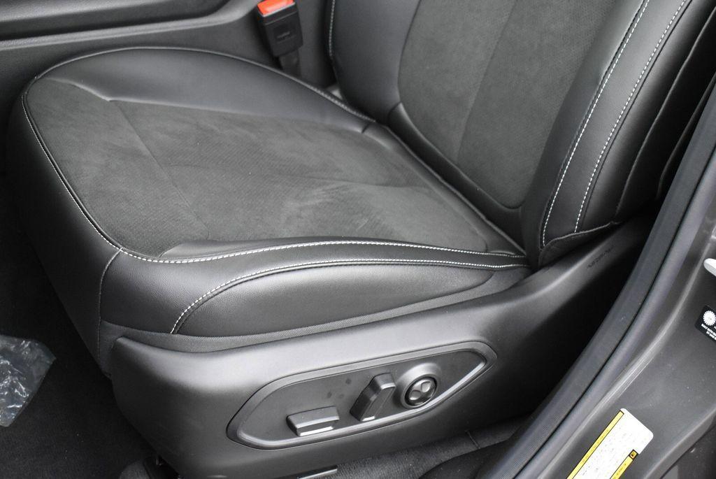 new 2025 Jeep Grand Cherokee car, priced at $42,590