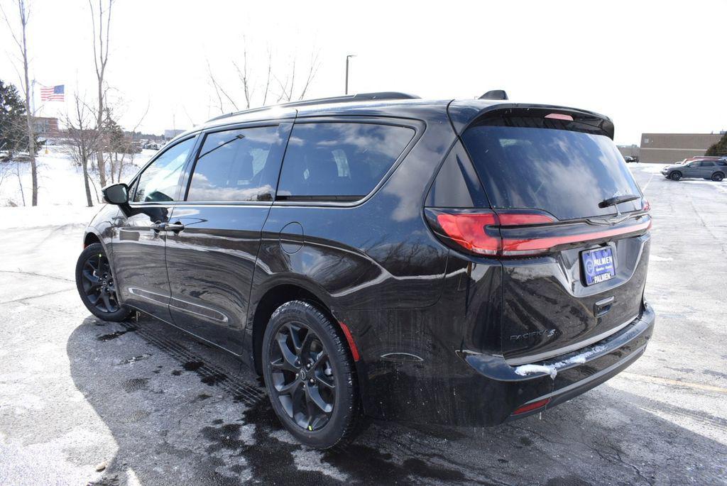 new 2026 Chrysler Pacifica car, priced at $44,224