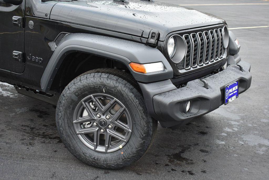 new 2026 Jeep Wrangler car, priced at $40,319