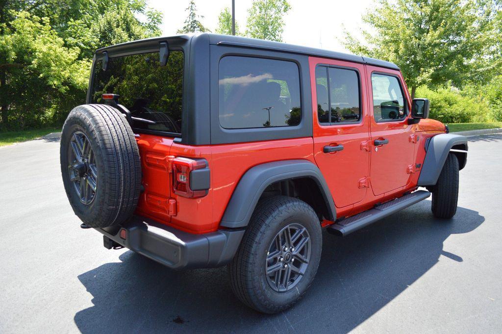 new 2025 Jeep Wrangler car, priced at $40,999