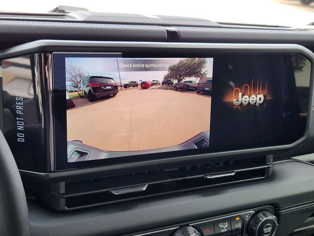 new 2026 Jeep Gladiator car, priced at $49,985