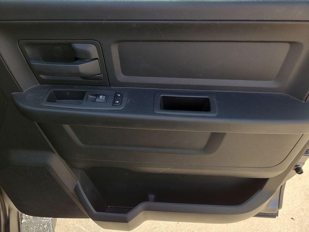 used 2020 Ram 1500 Classic car, priced at $19,277