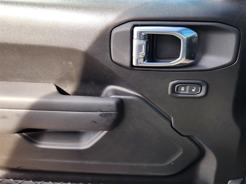 new 2026 Jeep Wrangler car, priced at $38,995