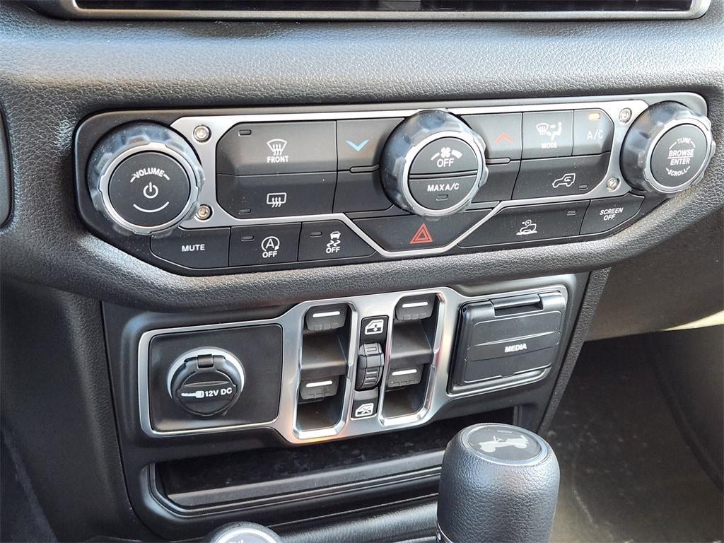 new 2026 Jeep Wrangler car, priced at $37,495