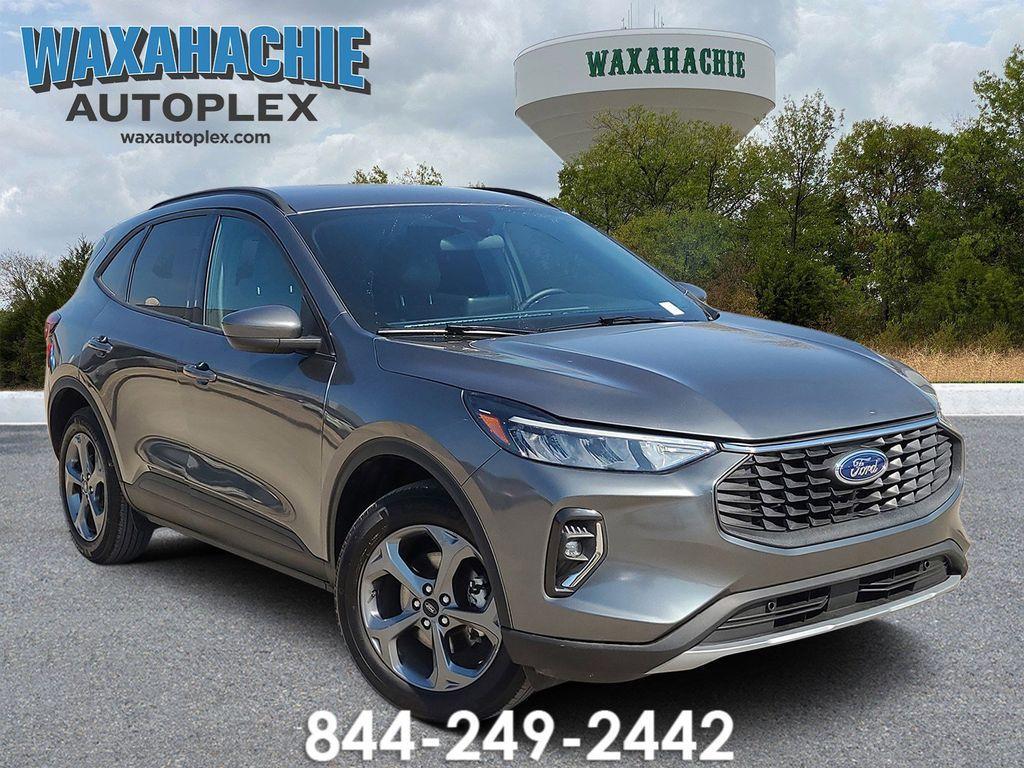used 2025 Ford Escape car, priced at $24,108