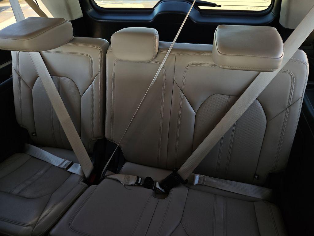 used 2024 Ford Expedition Max car, priced at $42,000