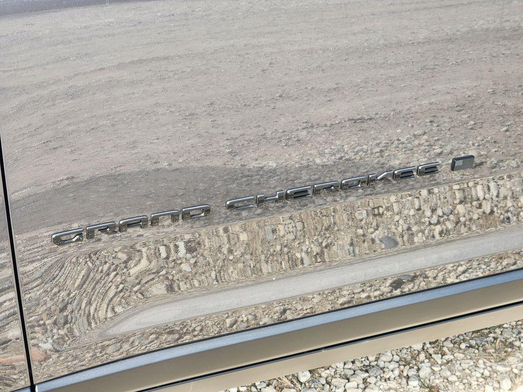 new 2026 Jeep Grand Cherokee L car, priced at $48,445